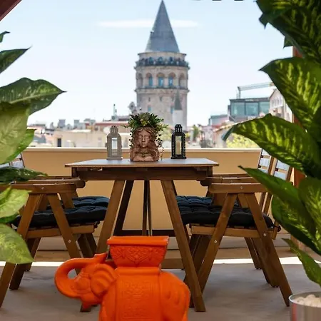 Marvelous Flat - 3 Bedrooms W 2 Terraces Daire *